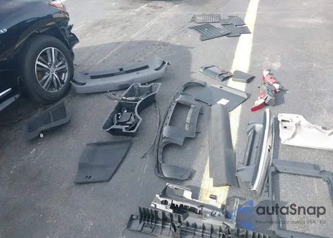 2017 Audi Sq5 3.0T Premium Plus z USA, uszkodzony, nr VIN WA1CCAFP4HA073631